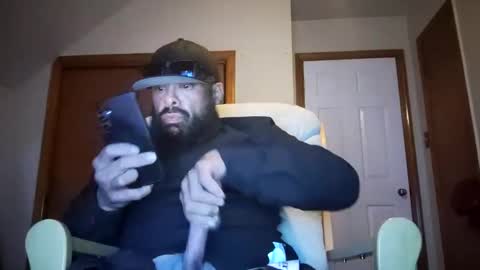 Snapshot of six_23 chatting on September 2025 02:05:02 AM Sixxx online show from September 2025 02:05:02 AM