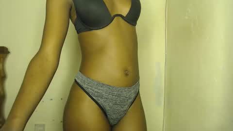 sizzly_ass online show from April 2026 11:40:02 AM