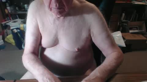 Snapshot of sjbottomboi chatting on September 2025 03:04:01 PM sjbottomboi online show from September 2025 03:04:01 PM