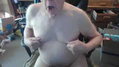 sjbottomboi online show from December 2025 07:08:02 PM