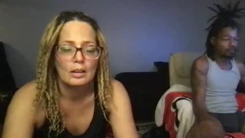 Snapshot of skarfos_babes chatting on December 2024 12:09:01 AM skarfos_babes online show from December 2024 12:09:01 AM