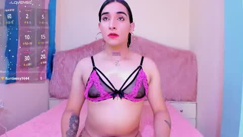 Snapshot of skarlet_ruiz_ chatting on June 2026 12:02:01 PM Skarlet online show from June 2026 12:02:01 PM