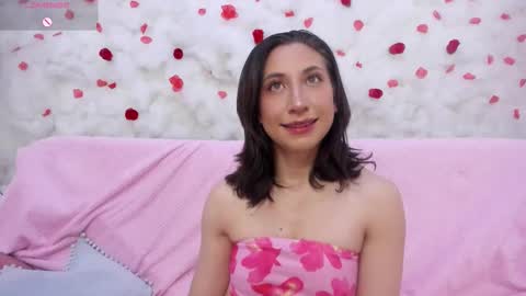 Skarlet  online show from November 2025 06:12:01 PM