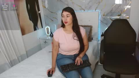 skarlett__35 online show from January 2026 02:52:02 PM
