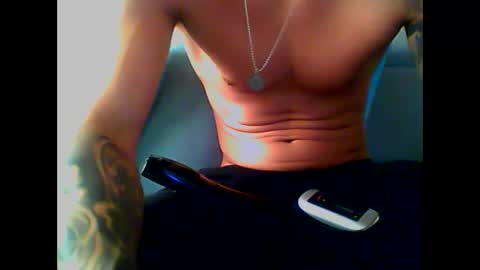 Snapshot of skater19xxx chatting on February 2025 03:41:02 PM miguel online show from February 2025 03:41:02 PM