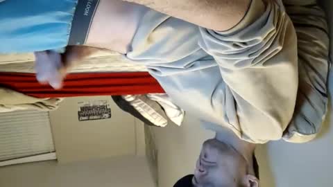 Snapshot of skaterpunk_92 chatting on December 2025 10:54:02 AM skaterpunk_92 online show from December 2025 10:54:02 AM