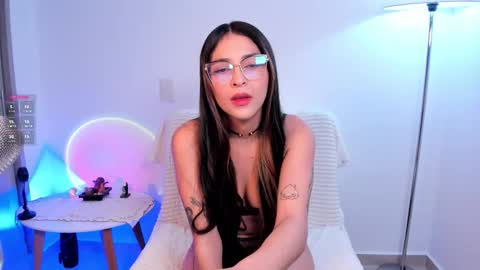 Snapshot of skeeter_cb chatting on November 2025 05:34:01 PM Skeete CHRISTMAS SHOW THIS DECEMBER 24 CHECK OUT MY AMAZON LIST AND MAKE ME HAPPY online show from November 2025 05:34:01 PM