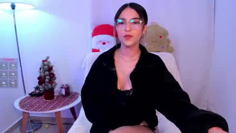 Snapshot of skeeter_cb chatting on November 2025 04:30:01 PM Skeete CHRISTMAS SHOW THIS DECEMBER 24 CHECK OUT MY AMAZON LIST AND MAKE ME HAPPY online show from November 2025 04:30:01 PM
