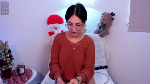 Snapshot of skeeter_cb chatting on December 2025 12:01:02 PM Skeete CHRISTMAS SHOW THIS DECEMBER 24 CHECK OUT MY AMAZON LIST AND MAKE ME HAPPY online show from December 2025 12:01:02 PM