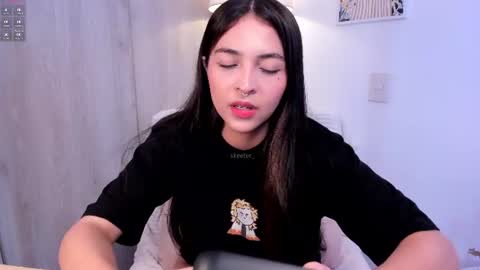 Snapshot of skeeter_cb chatting on June 2026 05:45:01 PM Skeete CHRISTMAS SHOW THIS DECEMBER 24 CHECK OUT MY AMAZON LIST AND MAKE ME HAPPY online show from June 2026 05:45:01 PM