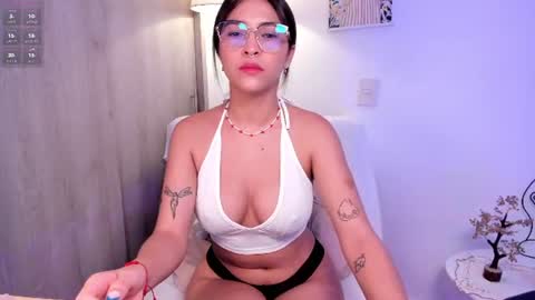 Snapshot of skeeter_cb chatting on July 2026 04:58:01 PM Skeete CHRISTMAS SHOW THIS DECEMBER 24 CHECK OUT MY AMAZON LIST AND MAKE ME HAPPY online show from July 2026 04:58:01 PM