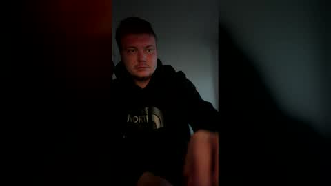 Snapshot of skeldingxxx chatting on May 2026 07:52:01 PM skeldingxxx online show from May 2026 07:52:01 PM