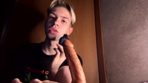 Snapshot of skibatryanka chatting on February 2026 09:45:01 PM SKIBA online show from February 2026 09:45:01 PM