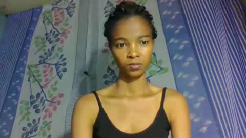 skinny7809 online show from April 2026 06:52:01 PM