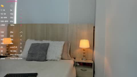 Ariadna online show from November 2025 11:20:02 AM