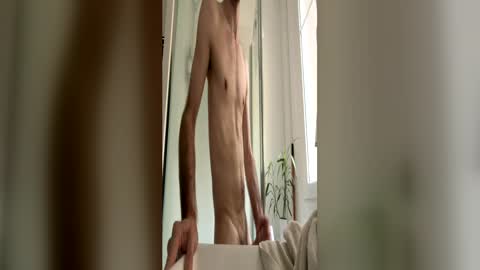 skinnybigdk online show from June 2026 08:01:01 AM