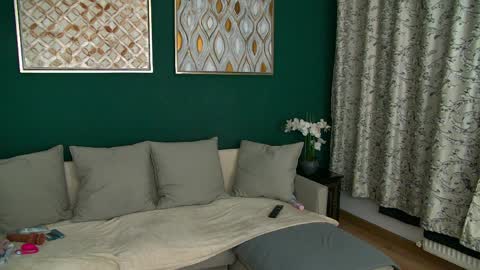 Natty online show from April 2026 03:47:01 AM