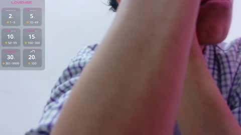 Karla  online show from December 2025 04:00:02 AM