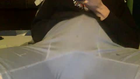 Snapshot of skinnypole6 chatting on February 2026 05:28:01 PM skinnypole6 online show from February 2026 05:28:01 PM