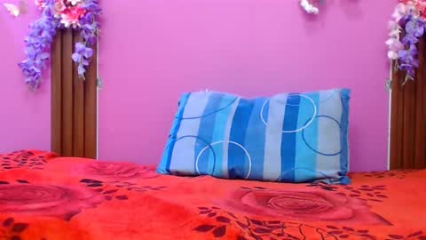 sofia online show from November 2025 12:59:02 PM