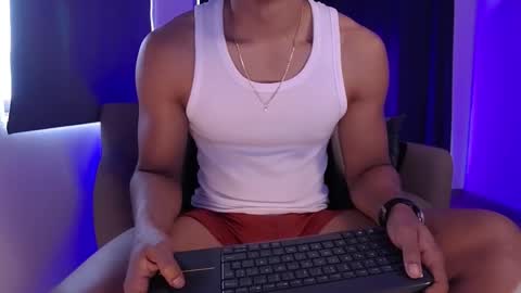 Liam Vokov online show from November 2025 12:05:02 PM