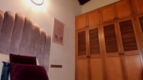 Sky Caroline online show from March 2026 09:22:02 PM