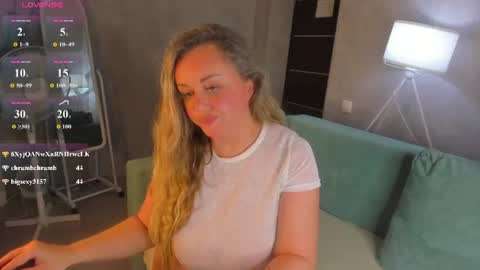 Snapshot of sky_kuper chatting on June 2026 03:25:01 AM Sky online show from June 2026 03:25:01 AM