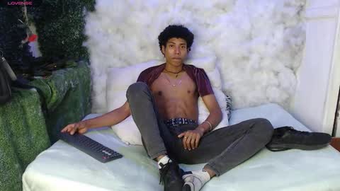 sky_walkerss online show from March 2026 03:41:02 AM