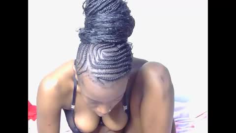 Snapshot of sky_zara chatting on May 2026 05:54:01 PM waridi online show from May 2026 05:54:01 PM