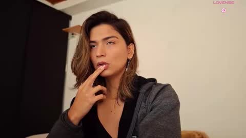 Vi online show from October 2025 10:03:02 AM