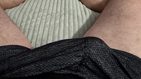 Snapshot of skyblu2031 chatting on January 2025 08:37:01 AM skyblu2031 online show from January 2025 08:37:01 AM