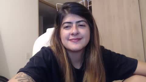 Skyler online show from January 2025 03:43:01 AM