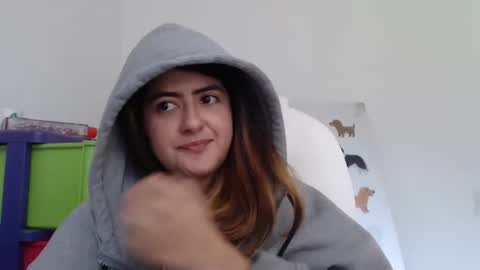 Skyler online show from February 2025 07:25:02 PM