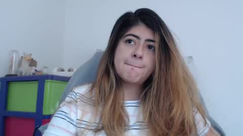 Skyler online show from March 2025 06:00:02 PM