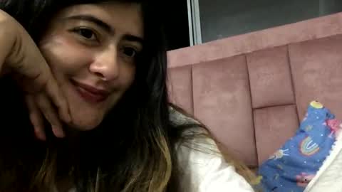 Skyler online show from November 2025 05:32:02 AM