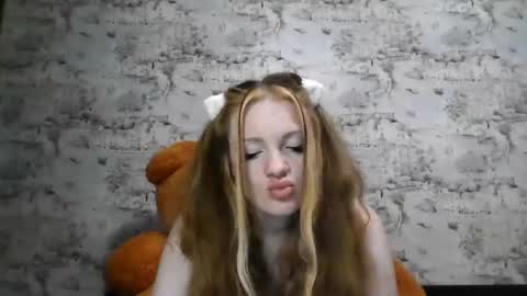 Skyler online show from September 2025 06:11:02 PM