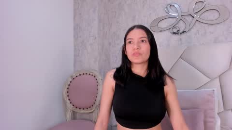 Skyler online show from September 2025 07:26:01 PM