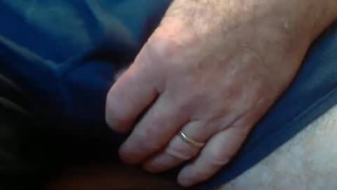 Snapshot of skypylot chatting on November 2025 05:55:02 PM ResqPylot2 online show from November 2025 05:55:02 PM