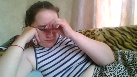 Snapshot of skyressie333 chatting on June 2026 10:40:01 AM skyressie333 online show from June 2026 10:40:01 AM