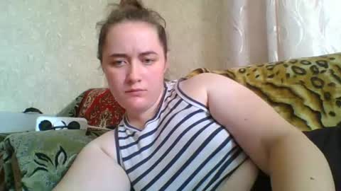 skyressie333 online show from July 2026 12:48:02 PM