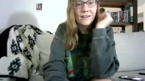 Sky Winters online show from April 2026 04:15:01 PM