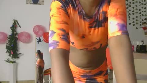 Snapshot of skyy_brown chatting on February 2026 11:45:01 PM Bella online show from February 2026 11:45:01 PM