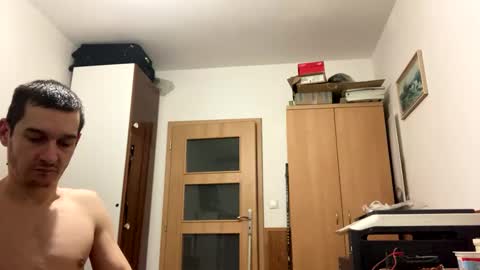 slabyhrac online show from February 2025 04:31:01 PM