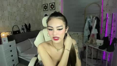 Snapshot of slaughtyalexxx chatting on February 2025 06:51:01 AM Alexandria my love online show from February 2025 06:51:01 AM