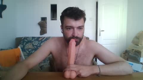Snapshot of slavic_sword chatting on July 2026 04:42:02 PM slavic_sword online show from July 2026 04:42:02 PM