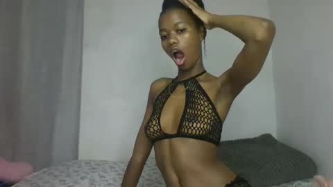 Snapshot of slaybby chatting on September 2025 08:34:02 PM Slaybby online show from September 2025 08:34:02 PM