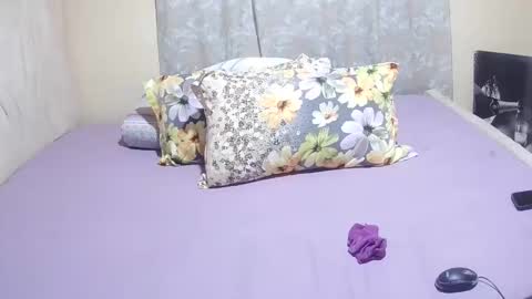 slender_sweetbabe online show from March 2026 11:33:02 AM