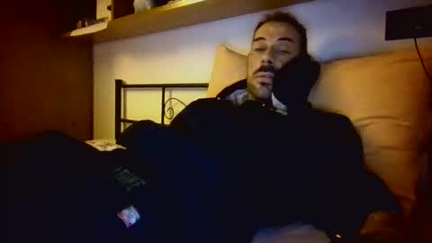 Snapshot of slevin1983 chatting on March 2026 09:06:01 PM slevin online show from March 2026 09:06:01 PM