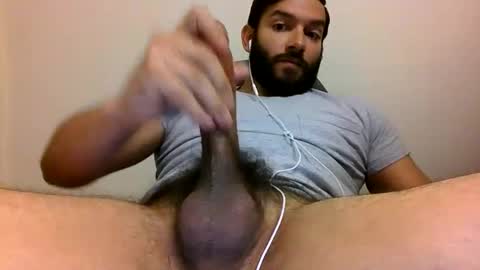 Snapshot of slhendyman chatting on January 2025 03:23:01 PM slhendyman online show from January 2025 03:23:01 PM