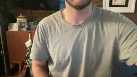 slickandeasy39 online show from December 2024 09:26:02 PM